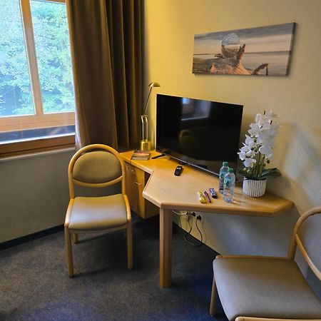 Gasthaus Pension Doerenkrug - Restaurant Augustdorf Екстериор снимка